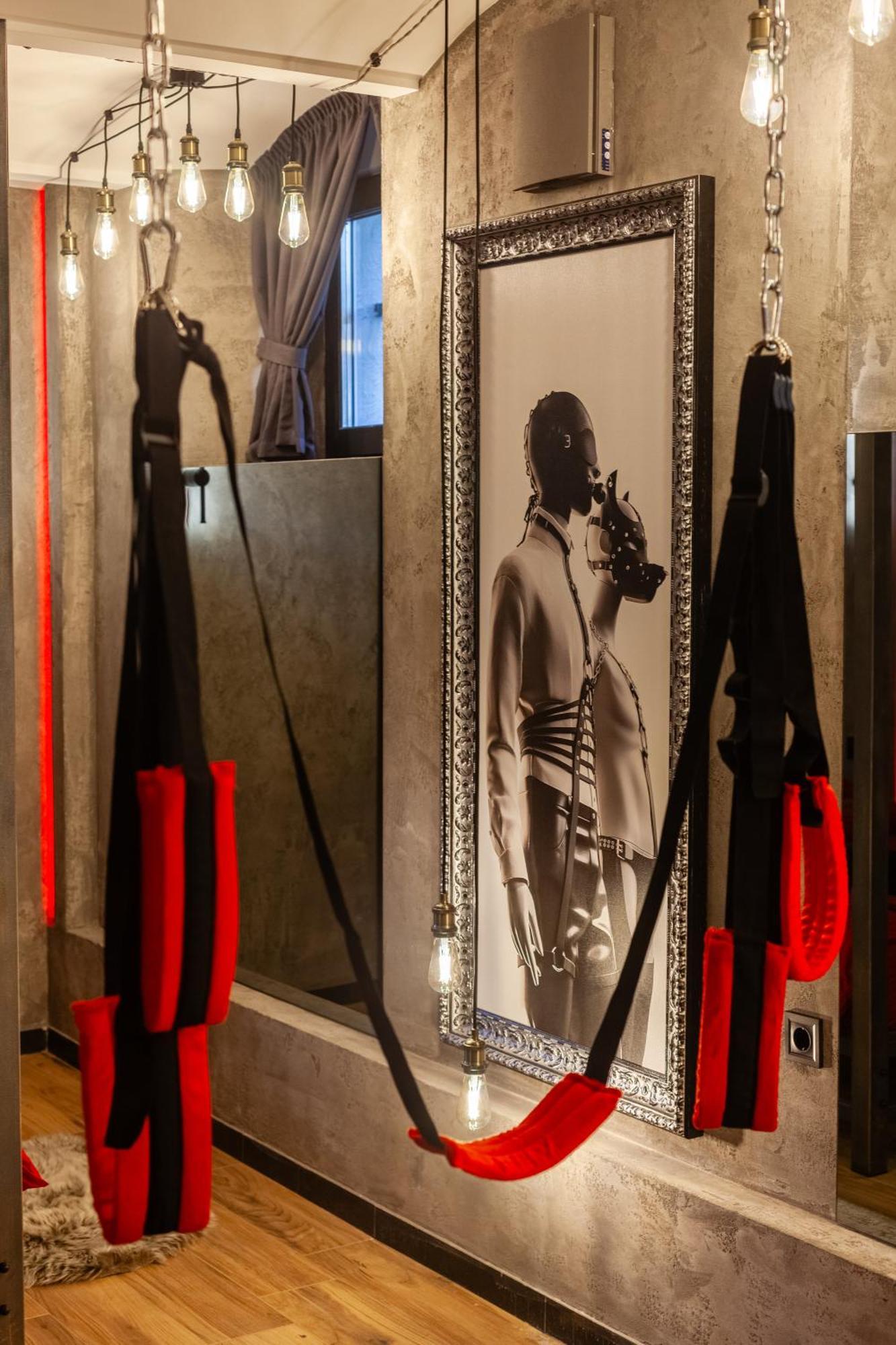 Royal Hot Jucuzzi Apartment Lviv Bagian luar foto